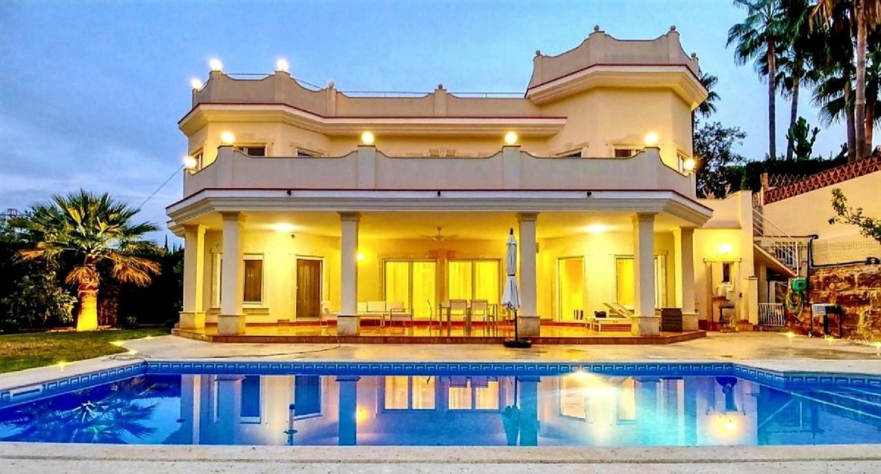 Villa Svim, Walking Distance To The Beach! Marbella Exterior photo